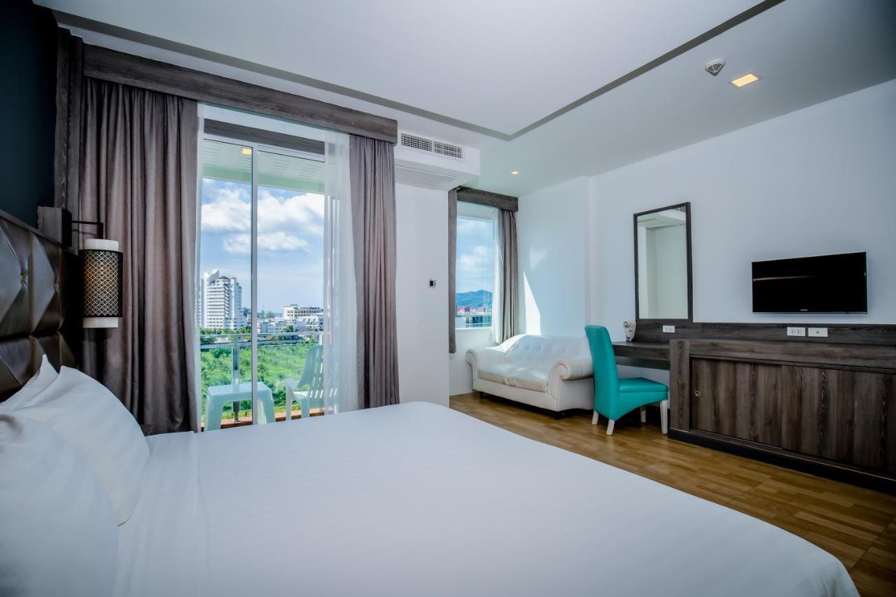 Add & 3* Patong