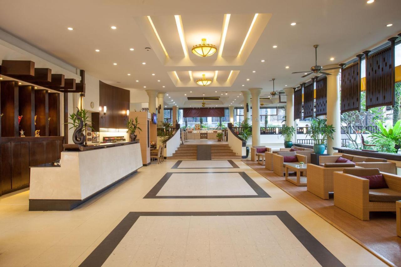 Resort Deevana &