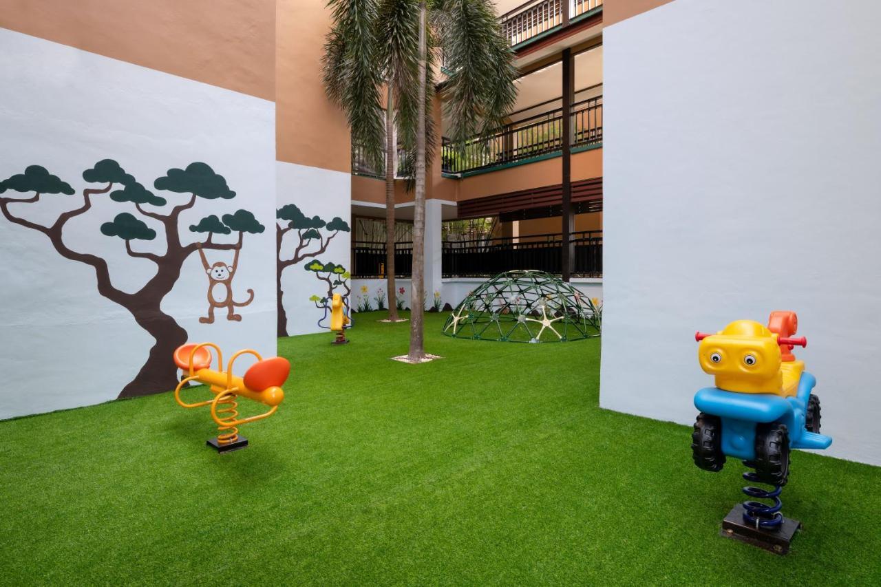 Novotel Phuket Vintage Park 4* Patong
