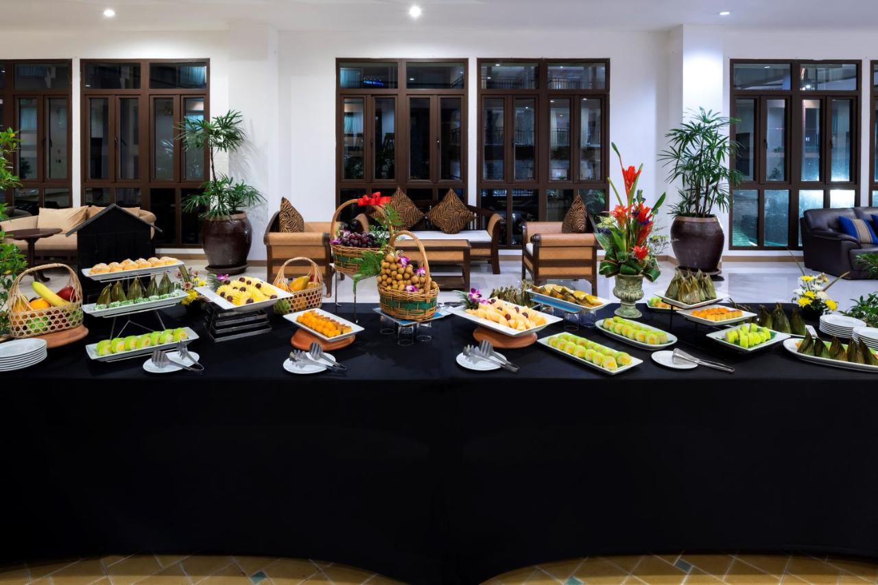 Hotel Novotel Phuket Vintage Park 4*