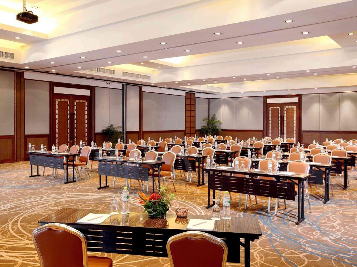 Novotel Phuket Vintage Park Hotel